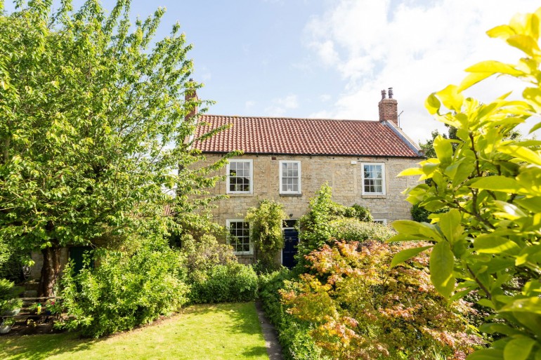 Manor House West, Bramham, LS23